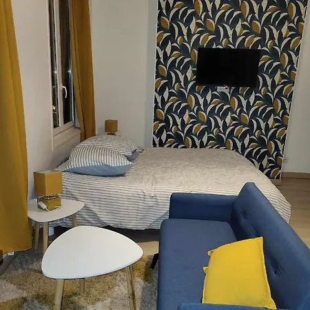 Apartamento Deguise 9 *